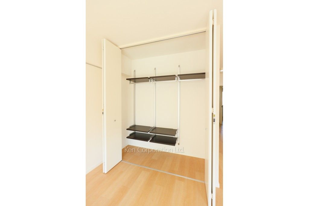 シャレール広尾 2号棟の写真 クローゼット