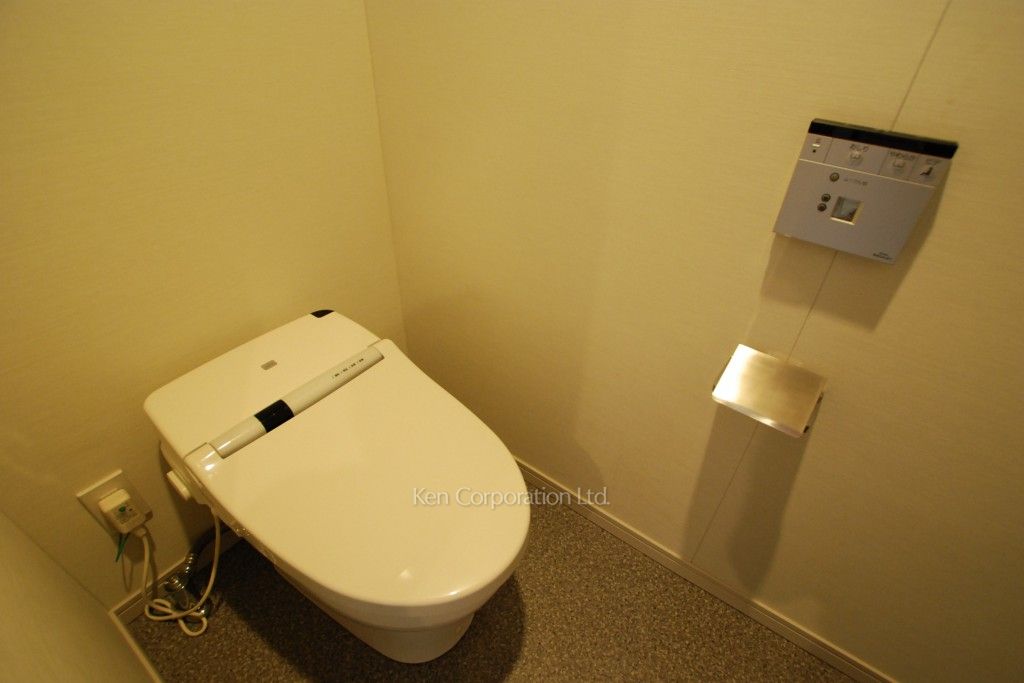 プラティーヌ西新宿の写真 トイレ ※6階の同じ間取タイプを撮影。仕様が異なることがあります。