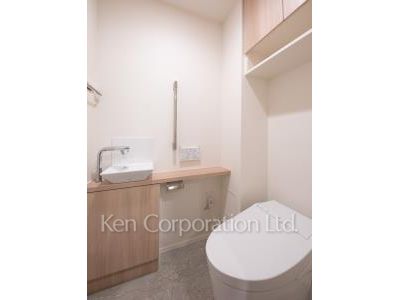 オーパスレジデンス銀座イーストの写真 トイレ ※6階の同じ間取タイプを撮影。仕様が異なることがあります。