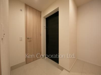 オーパスレジデンス銀座イーストの写真 玄関 ※6階の同じ間取タイプを撮影。仕様が異なることがあります。