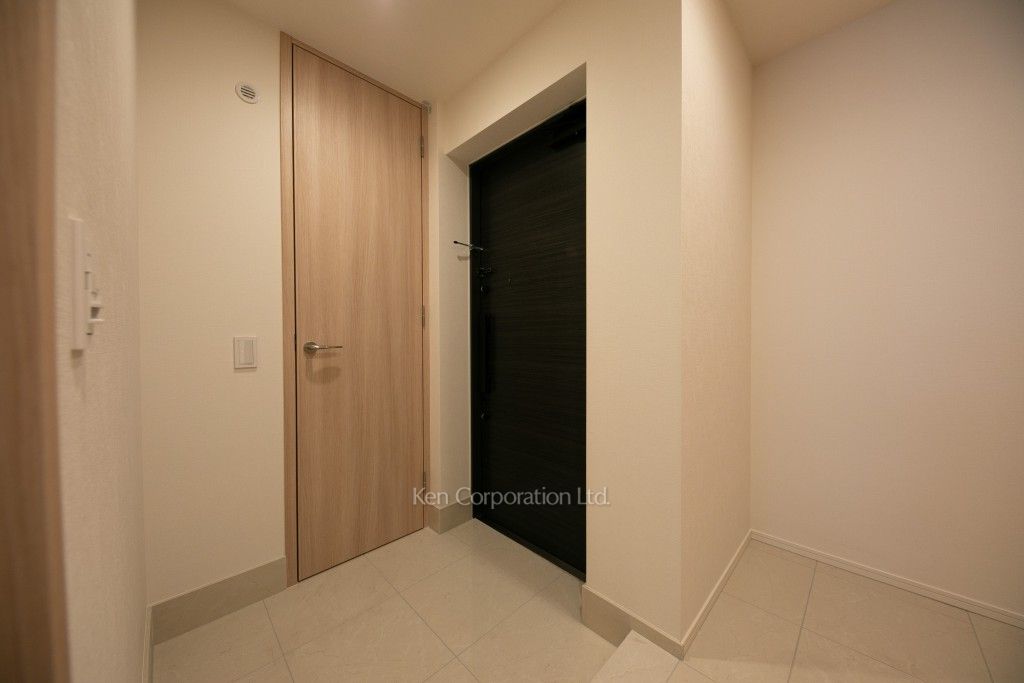 オーパスレジデンス銀座イーストの写真 玄関 ※6階の同じ間取タイプを撮影。仕様が異なることがあります。