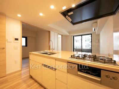 オーパスレジデンス銀座イーストの写真 キッチン ※6階の同じ間取タイプを撮影。仕様が異なることがあります。