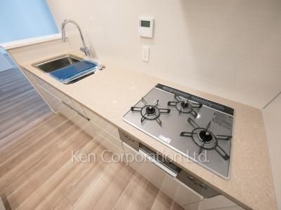 オーパスレジデンス銀座イーストの写真 キッチン ※6階の同じ間取タイプを撮影。仕様が異なることがあります。