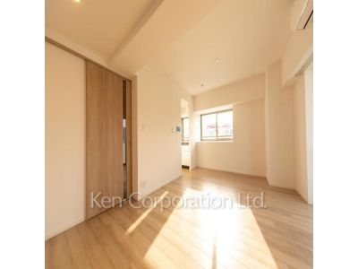 Keyaki Terrace 恵比寿南の写真 リビングダイニング ※写真・画像は実際と異なる場合がございます。部屋写真は同一タイプのものです。（ただし、画像中にタイプ名の記載がある場合はその記載内容を優先します。）