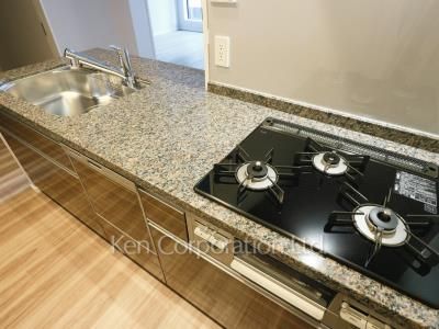 ザ・グランクラッセ日本橋イーストの写真 キッチン ※6階の同じ間取タイプを撮影。仕様が異なることがあります。