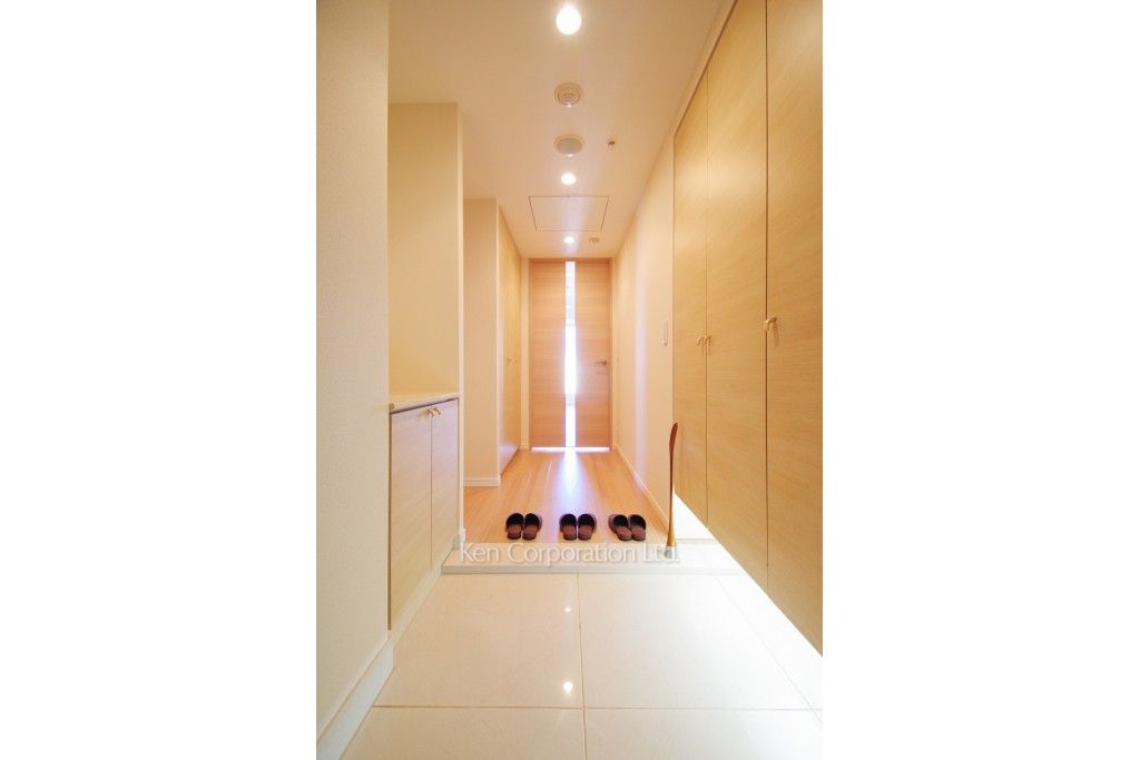 セントラルパークタワー ラ・トゥール新宿の写真 玄関 ※26階の同じ間取タイプを撮影。仕様が異なることがあります。