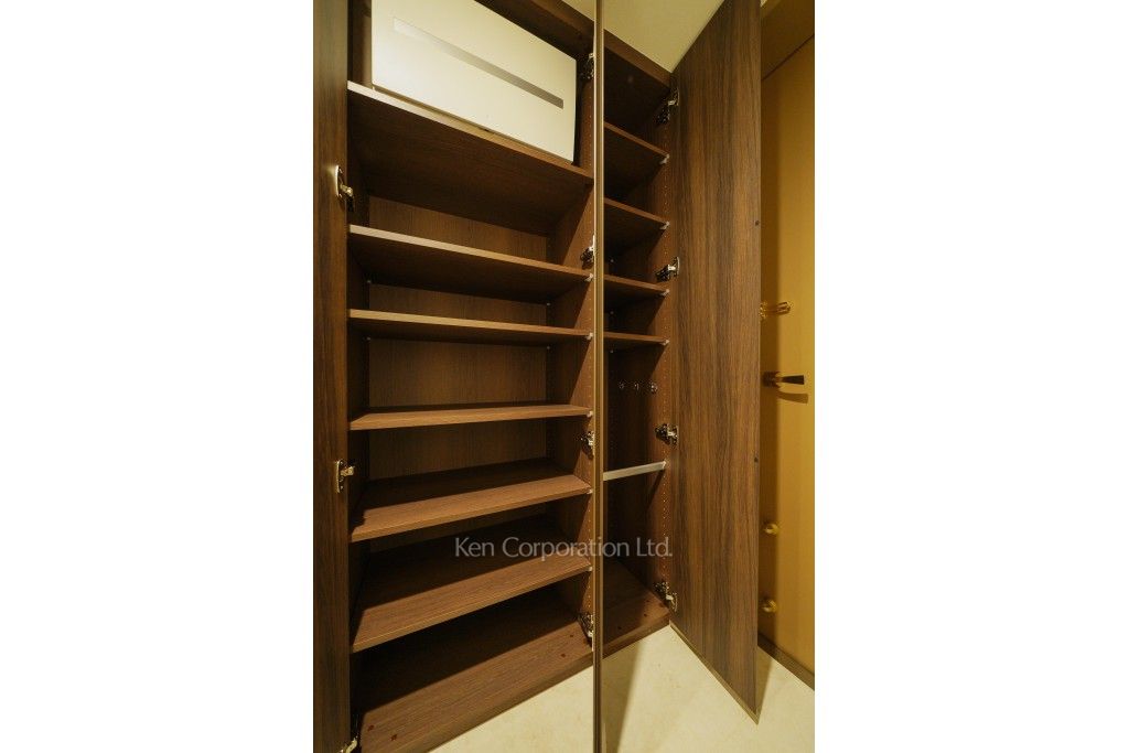 プラウド代官山フロントの写真 シューズクローゼット