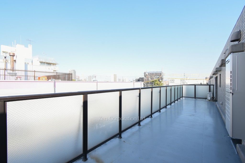 コート目黒東が丘の写真 ルーフバルコニー