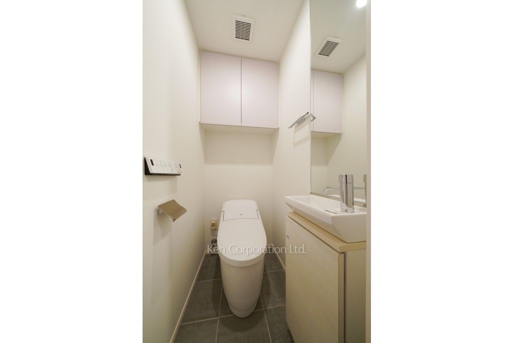 ザ・パークハビオ神泉の写真 トイレ ※5階の同じ間取タイプを撮影。仕様が異なることがあります。