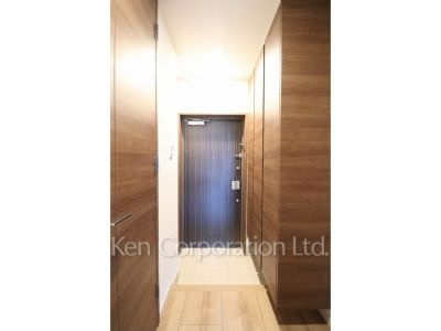 リバーレ芝公園の写真 玄関 ※写真・画像は実際と異なる場合がございます。部屋写真は同一タイプのものです。（ただし、画像中にタイプ名の記載がある場合はその記載内容を優先します。）