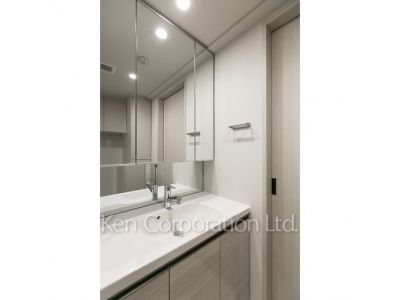 アジュールテラス目黒八雲の写真 パウダールーム ※写真・画像は実際と異なる場合がございます。部屋写真は同一タイプのものです。（ただし、画像中にタイプ名の記載がある場合はその記載内容を優先します。）