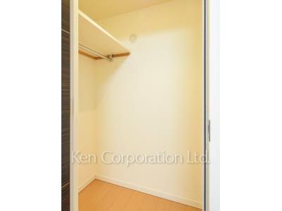 ル・サンク大崎シティタワーの写真 ウォークインクローゼット