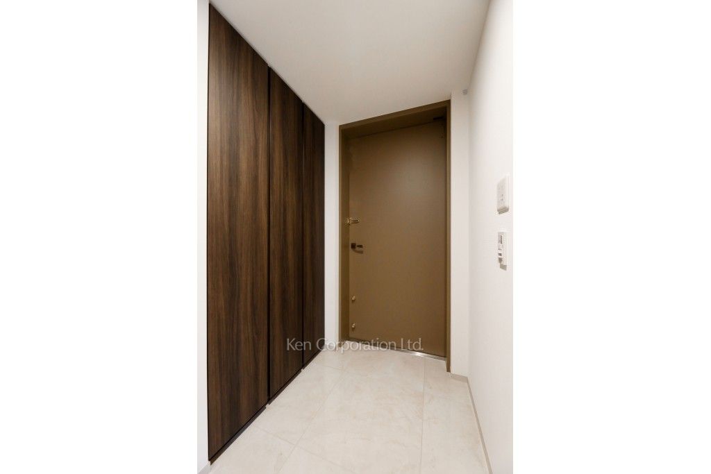 プラウド代官山フロントの写真 玄関