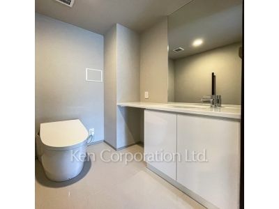 Beverly Homes 広尾の写真 トイレ ※写真・画像は実際と異なる場合がございます。部屋写真は同一タイプのものです。（ただし、画像中にタイプ名の記載がある場合はその記載内容を優先します。）