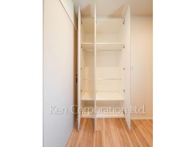 ルフォンプログレ四谷の写真 クローゼット