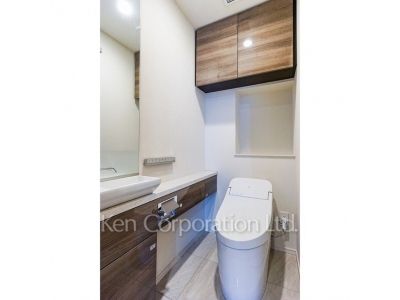 トイレ ※写真・画像は実際と異なる場合がございます。部屋写真は同一タイプのものです。（ただし、画像中にタイプ名の記載がある場合はその記載内容を優先します。）