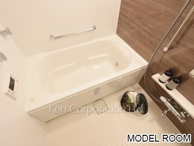 パークアクシス芝浦キャナルの写真 バスルーム　※MODEL ROOM ※8階の同じ間取タイプを撮影。仕様が異なることがあります。