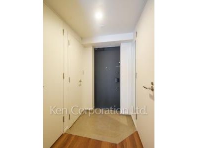 プリマリード南青山の写真 玄関 ※6階の同じ間取タイプを撮影。仕様が異なることがあります。