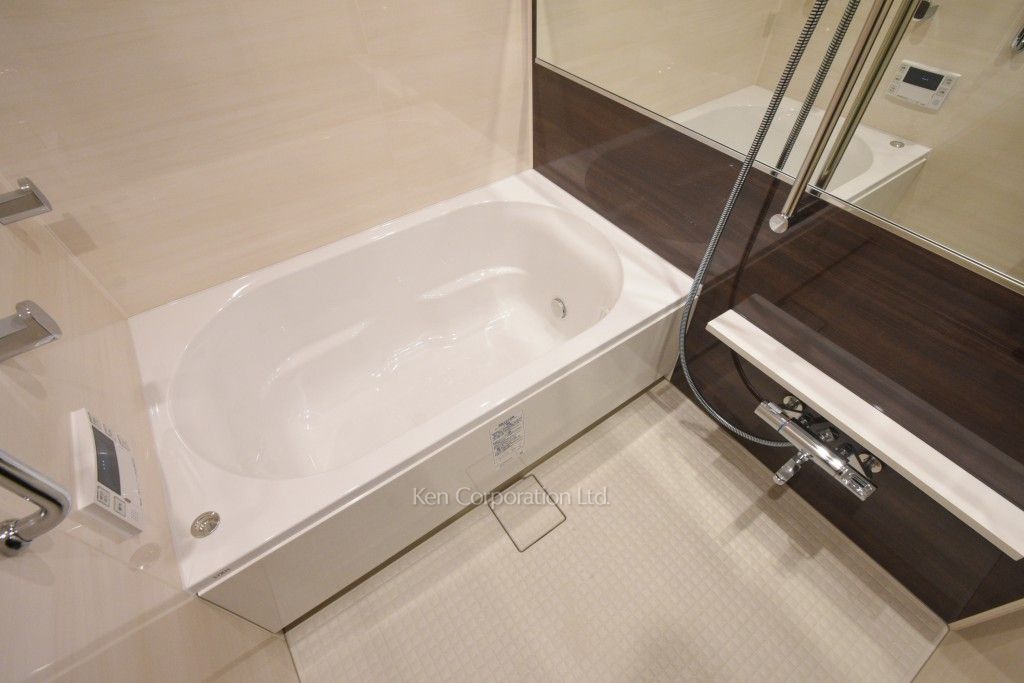 プリマリード南青山の写真 バスルーム ※6階の同じ間取タイプを撮影。仕様が異なることがあります。