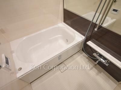 プリマリード南青山の写真 バスルーム ※6階の同じ間取タイプを撮影。仕様が異なることがあります。