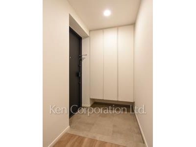 プリマリード南青山の写真 玄関