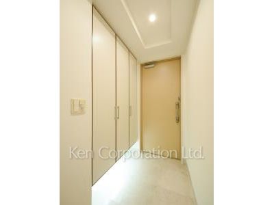 白金タワーの写真 玄関