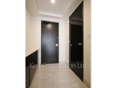 ラ・トゥール渋谷神南の写真 玄関 ※8階の同じ間取タイプを撮影。仕様が異なることがあります。