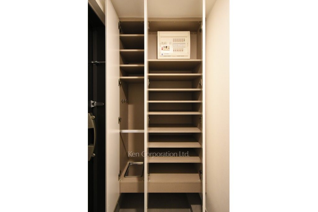 ラテスト白金台の写真 シューズクローゼット