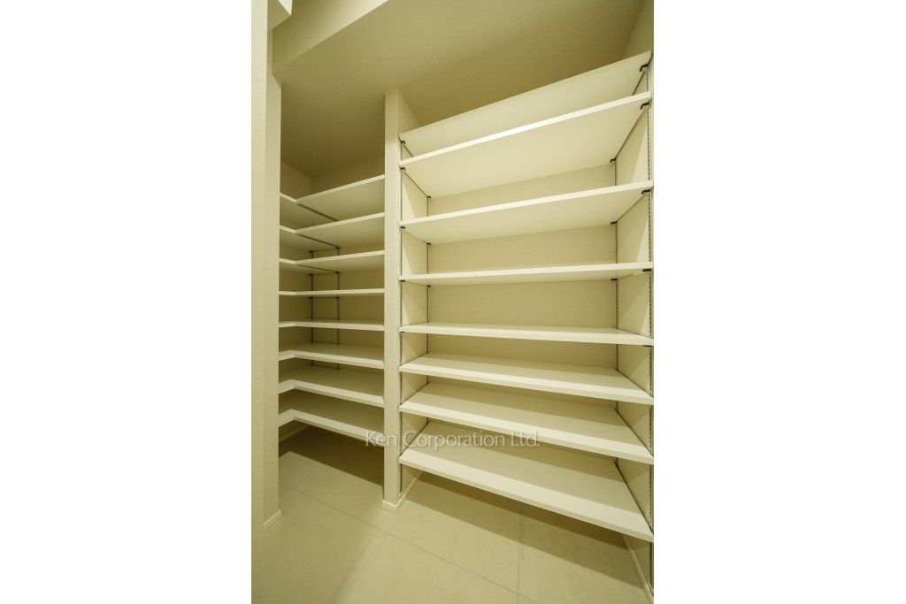 宮益坂ビルディング The SHIBUYA Residenceの写真 シューズインクローゼット