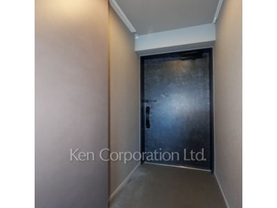 シャトレ信濃町の写真 玄関 ※写真・画像は実際と異なる場合がございます。部屋写真は同一タイプのものです。（ただし、画像中にタイプ名の記載がある場合はその記載内容を優先します。）