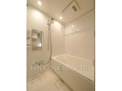 OP.St.Mの写真 バスルーム ※3階の同じ間取タイプを撮影。仕様が異なることがあります。