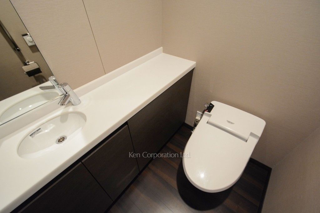 ラ・トゥール飯田橋の写真 トイレ ※10階の同じ間取タイプを撮影。仕様が異なることがあります。