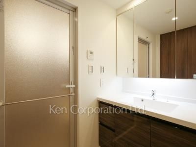 ラ・トゥール新宿アネックスの写真 パウダールーム ※8階の同じ間取タイプを撮影。仕様が異なることがあります。