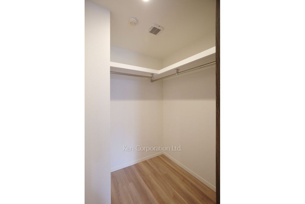 ラ・トゥール新宿アネックスの写真 ウォークインクローゼット ※8階の同じ間取タイプを撮影。仕様が異なることがあります。