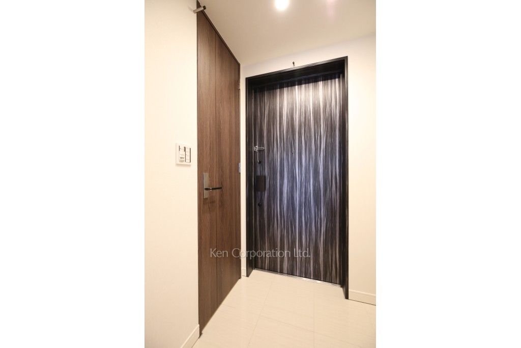 ラ・トゥール新宿アネックスの写真 玄関 ※8階の同じ間取タイプを撮影。仕様が異なることがあります。