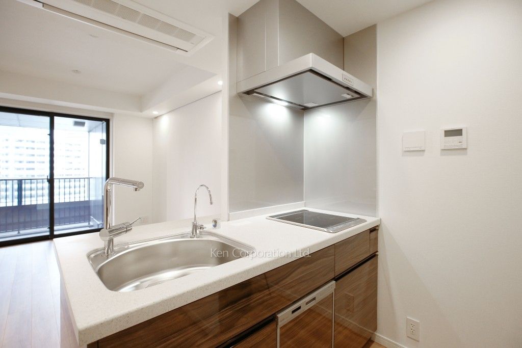 ラ・トゥール新宿アネックスの写真 キッチン ※8階の同じ間取タイプを撮影。仕様が異なることがあります。