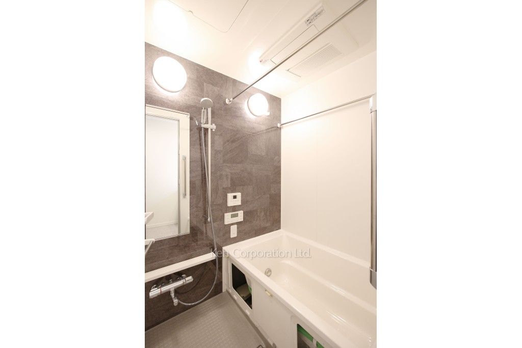 ラ・トゥール新宿アネックスの写真 バスルーム ※8階の同じ間取タイプを撮影。仕様が異なることがあります。