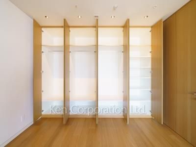 クローゼット ※13階の同じ間取タイプを撮影。仕様が異なることがあります。