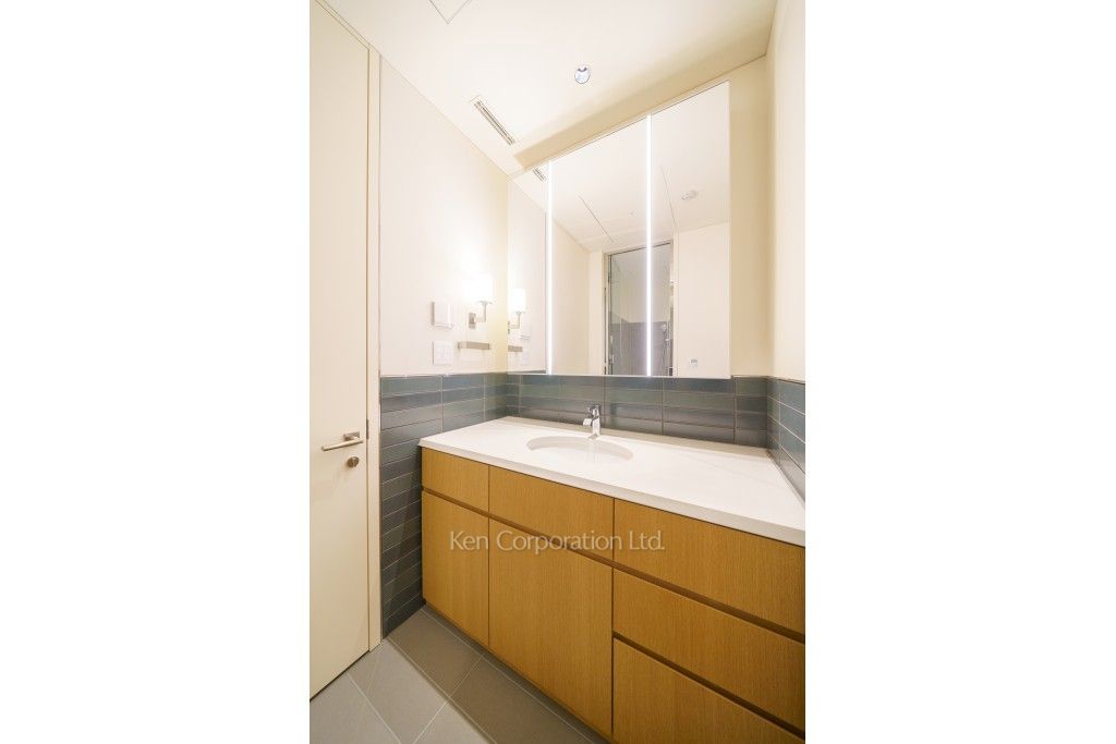 虎ノ門ヒルズ レジデンシャルタワーの写真 パウダールーム ※13階の同じ間取タイプを撮影。仕様が異なることがあります。