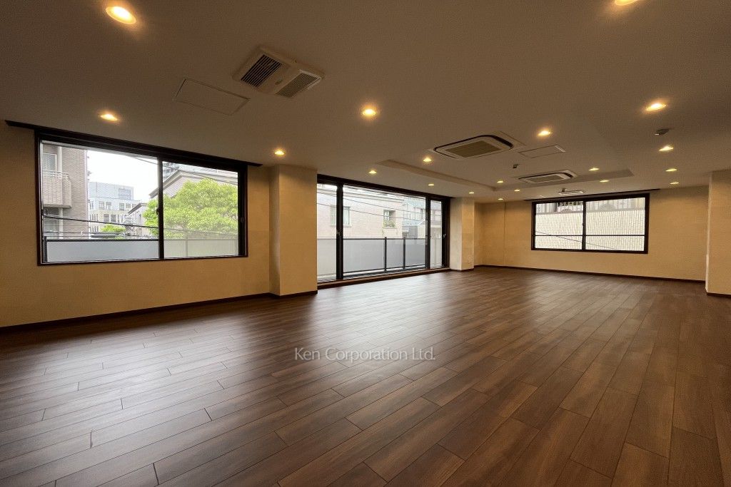 市谷払方町グランコートの写真 居室（LDなど）