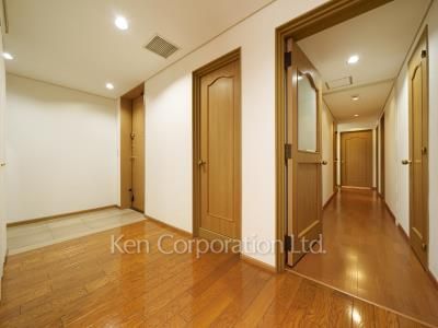 ザ・パームス白金台の写真 玄関