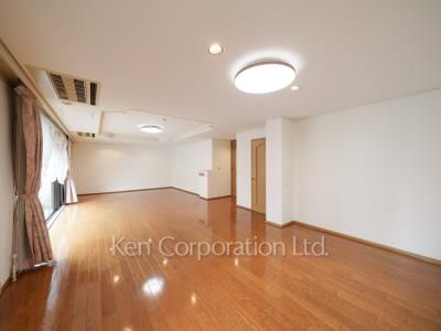 ザ・パームス白金台の写真 居室（LDなど）