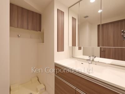 パークヴィラ恵比寿の写真 パウダールーム ※13階の同じ間取タイプを撮影。仕様が異なることがあります。