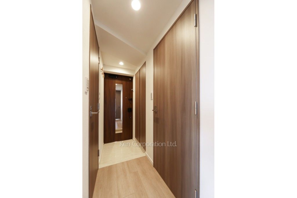 パークヴィラ恵比寿の写真 玄関 ※13階の同じ間取タイプを撮影。仕様が異なることがあります。