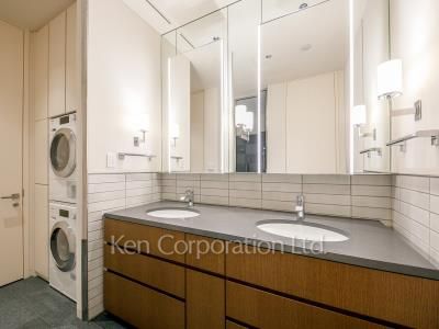 パウダールーム