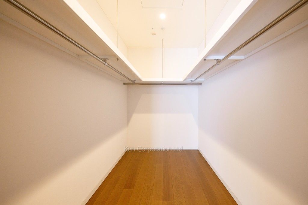 虎ノ門ヒルズ レジデンシャルタワーの写真 ウォークインクローゼット