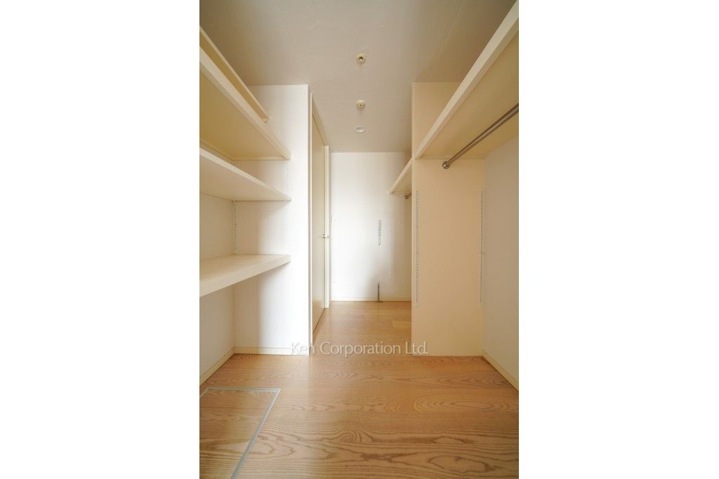 銀座タワーの写真 ウォークインクローゼット