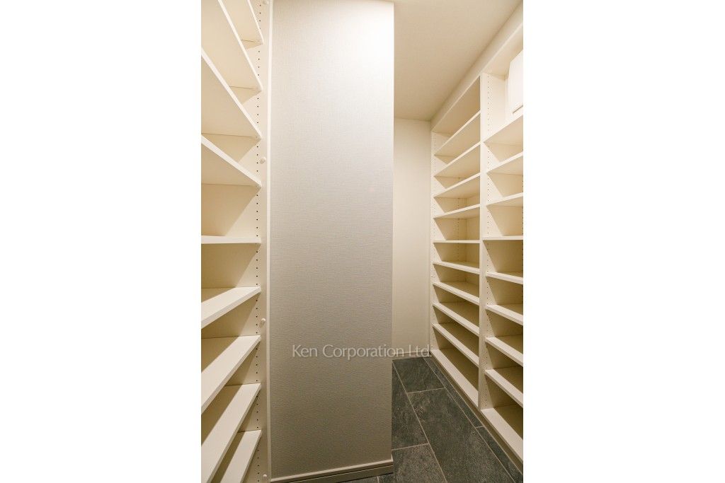 ザ・パークハビオ渋谷クロスの写真 シューズインクローゼット