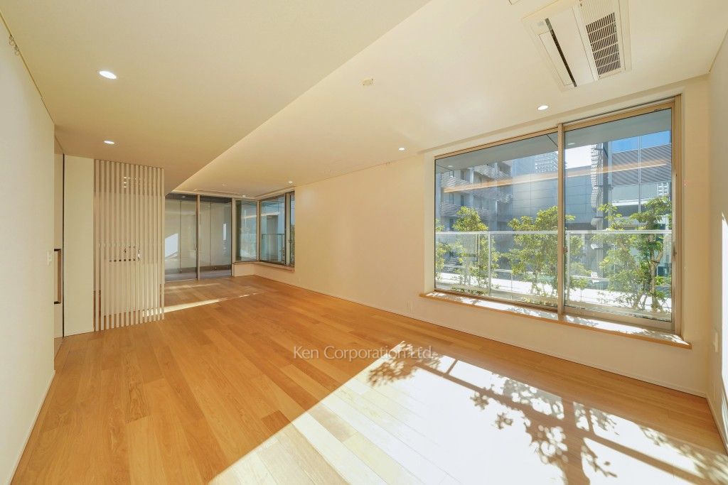 東京ミッドタウン八重洲 八重洲セントラルスクエアの写真 居室（LDなど）