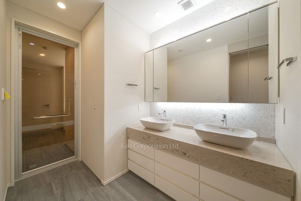 東京ミッドタウン八重洲 八重洲セントラルスクエアの写真 パウダールーム